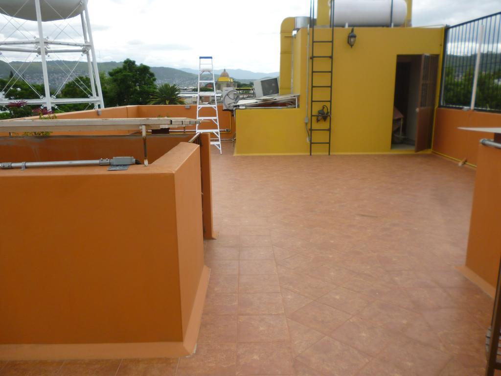 Quinta Roca Hotel Oaxaca ภายนอก รูปภาพ