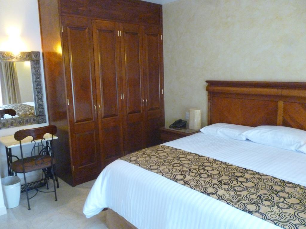 Quinta Roca Hotel Oaxaca ภายนอก รูปภาพ