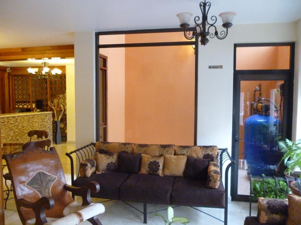 Quinta Roca Hotel Oaxaca ภายนอก รูปภาพ